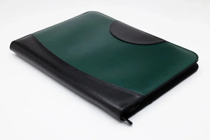 Monteverde Zippered Deluxe Collectors – 36 Pen Case