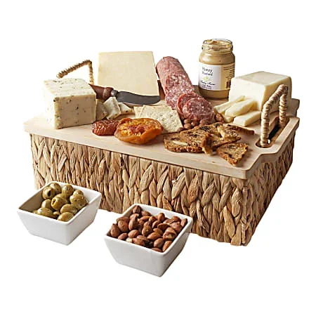 Napa Sonoma Charcuterie Basket and Cutting Board Duo Gift – 10 items
