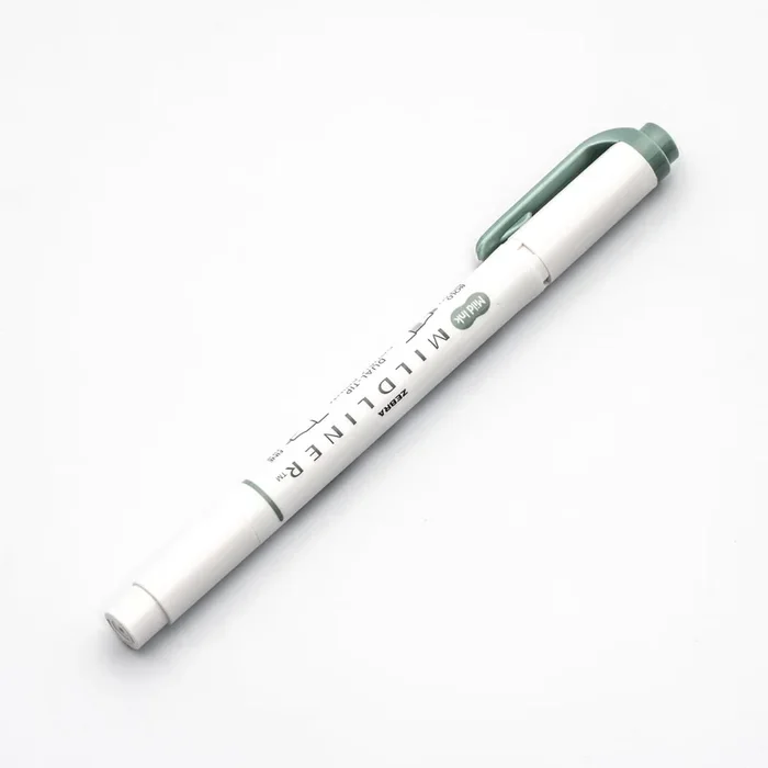 Zebra Mildliner Dual-Tip Highlighter in Moss Green